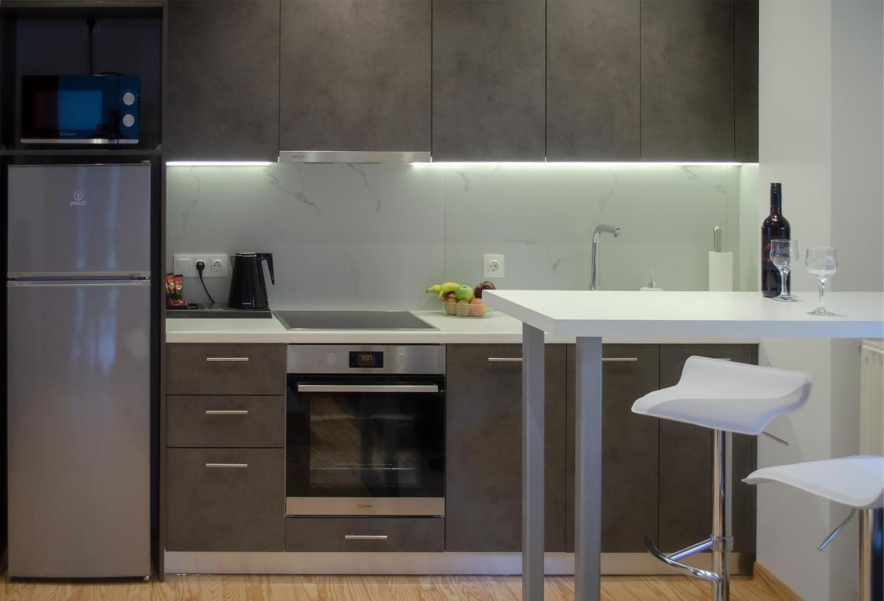 Homey Comfort Apartments Atenas Exterior foto
